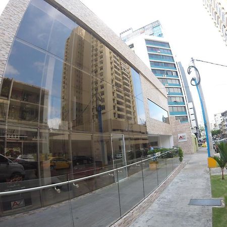 Az Hotel And Suites Panamá Esterno foto